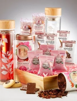 Glass Tea Infuser With Treats Gift Crate