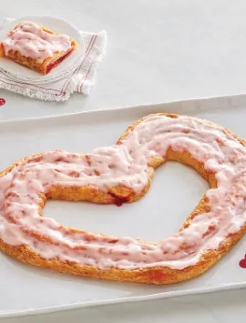 Kringle Heart Wreath