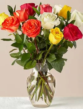 Mixed Roses Bouquet with Vase