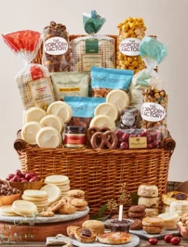 The Signature Collection Gift Basket With Cookies - Supreme